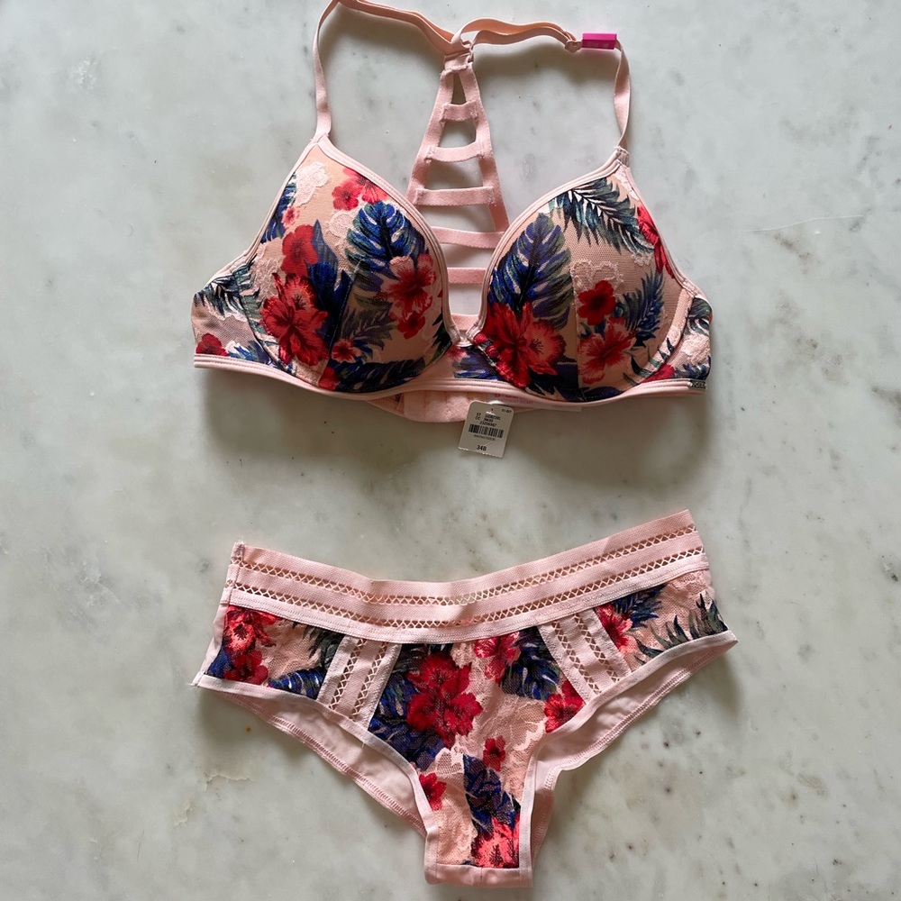 Victoria’s Secret Tropical 2-Piece